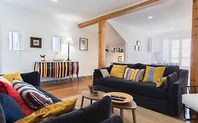 Lovelystay - Bairro Alto Terrace Wonder